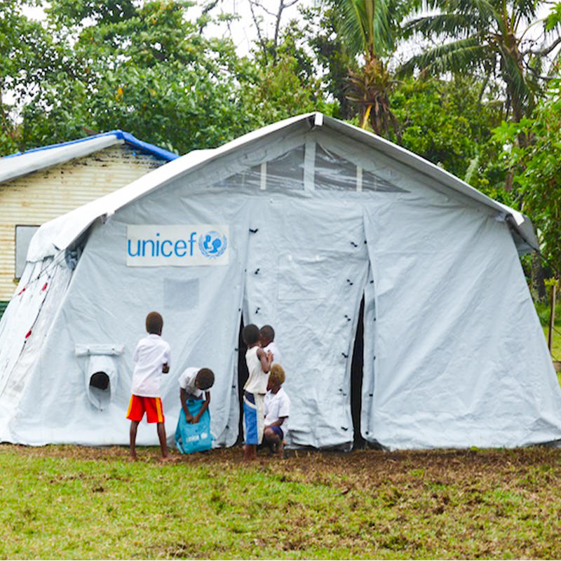 UNICEF Standard 42m Multipurpose Hub tabernaculum cum Integrated / umbram removeri Cover